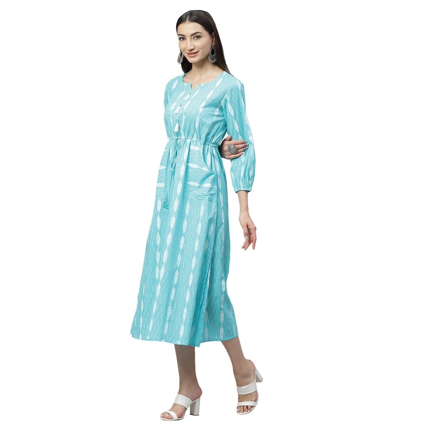Women's Blue Cotton Printed 3/4 Sleeve Round Neck Casual Dress