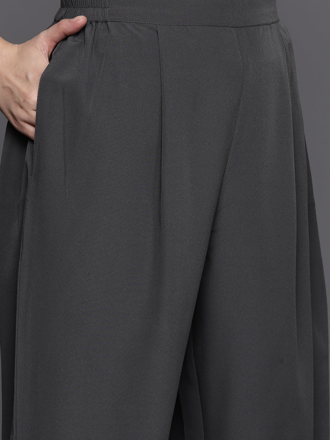 Color_Grey