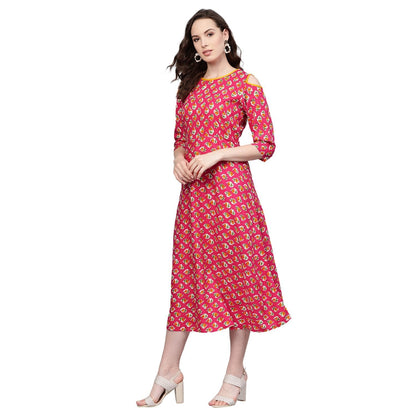 Women's Pink Rayon Printed 3/4 Sleeve Round Neck Casual Dress