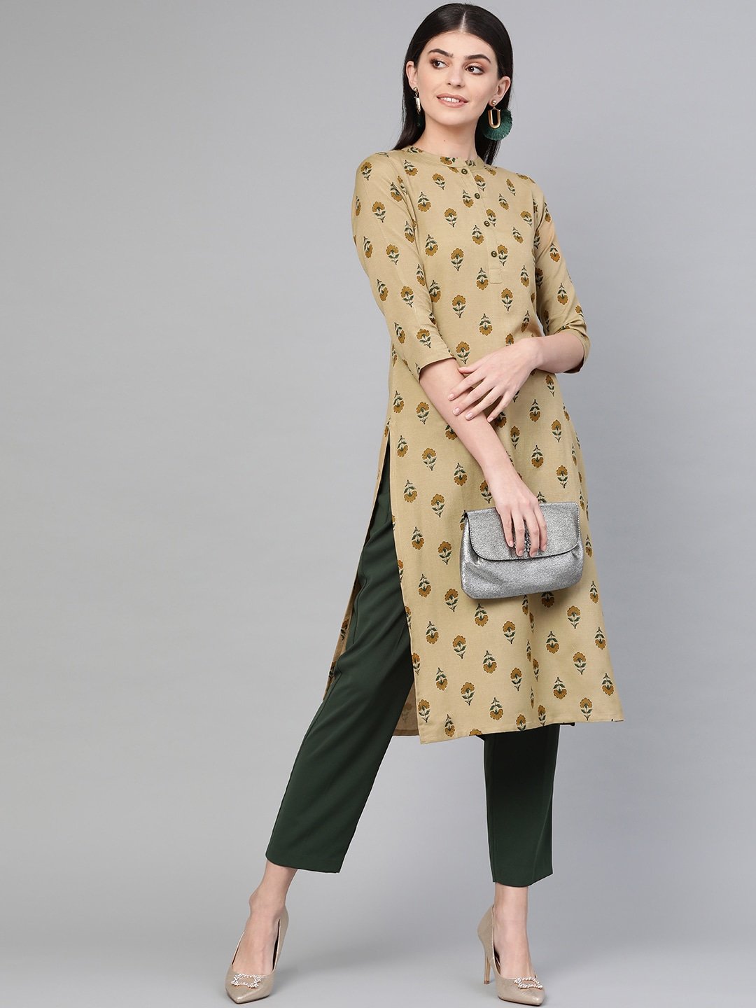 Color_Beige