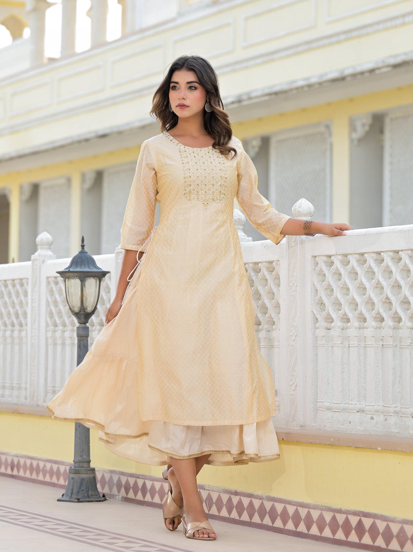 Color_Gold