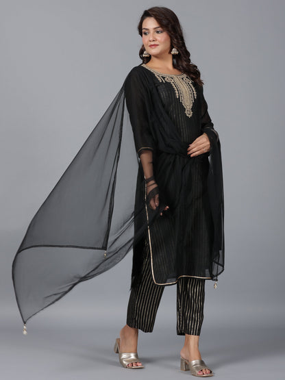 Color_Black