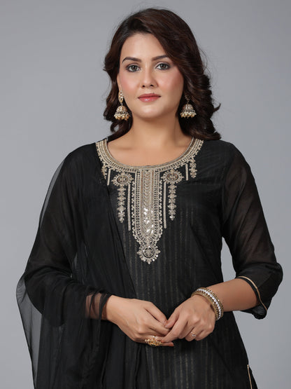 Color_Black