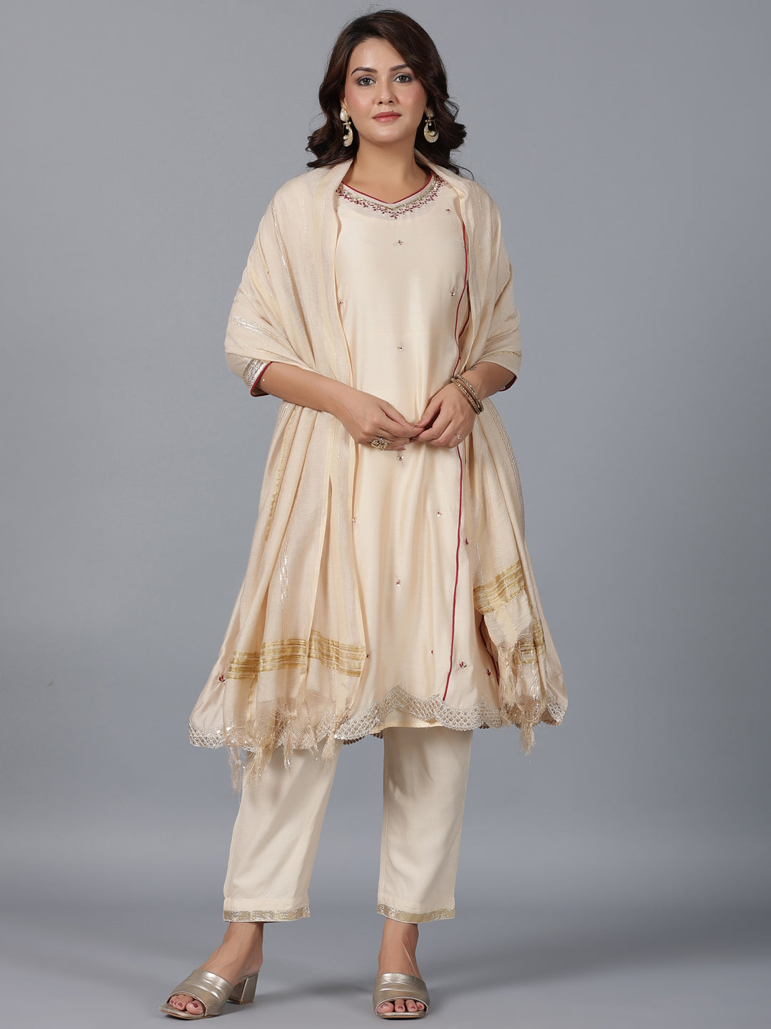 Color_Beige