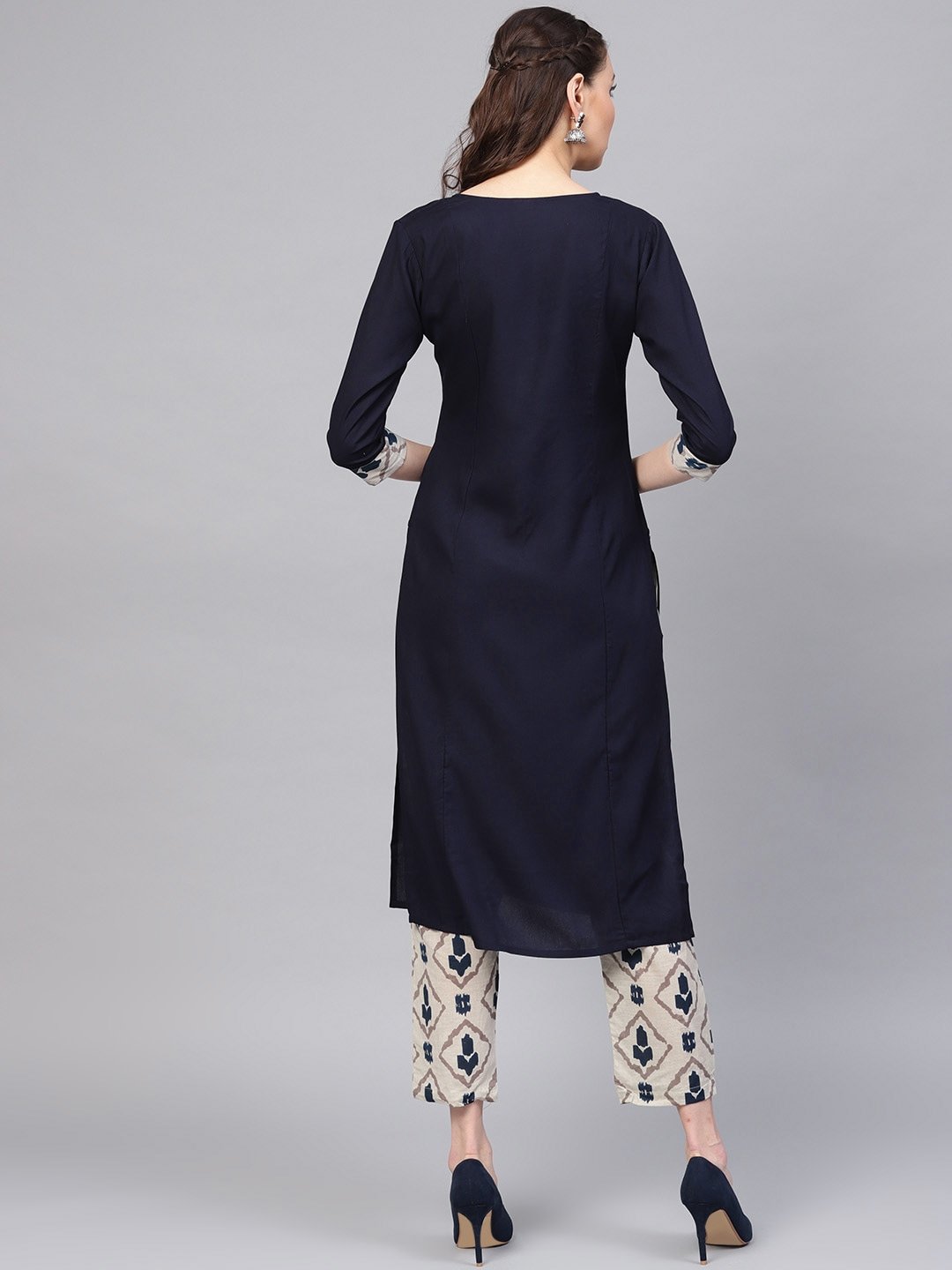 Color_Navy Blue
