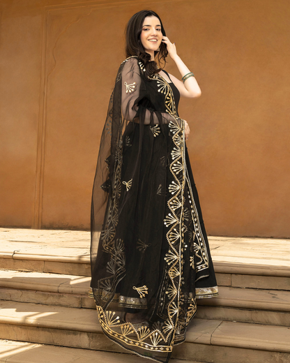 Women's Kamya Gotapatti Cotton Suit Set