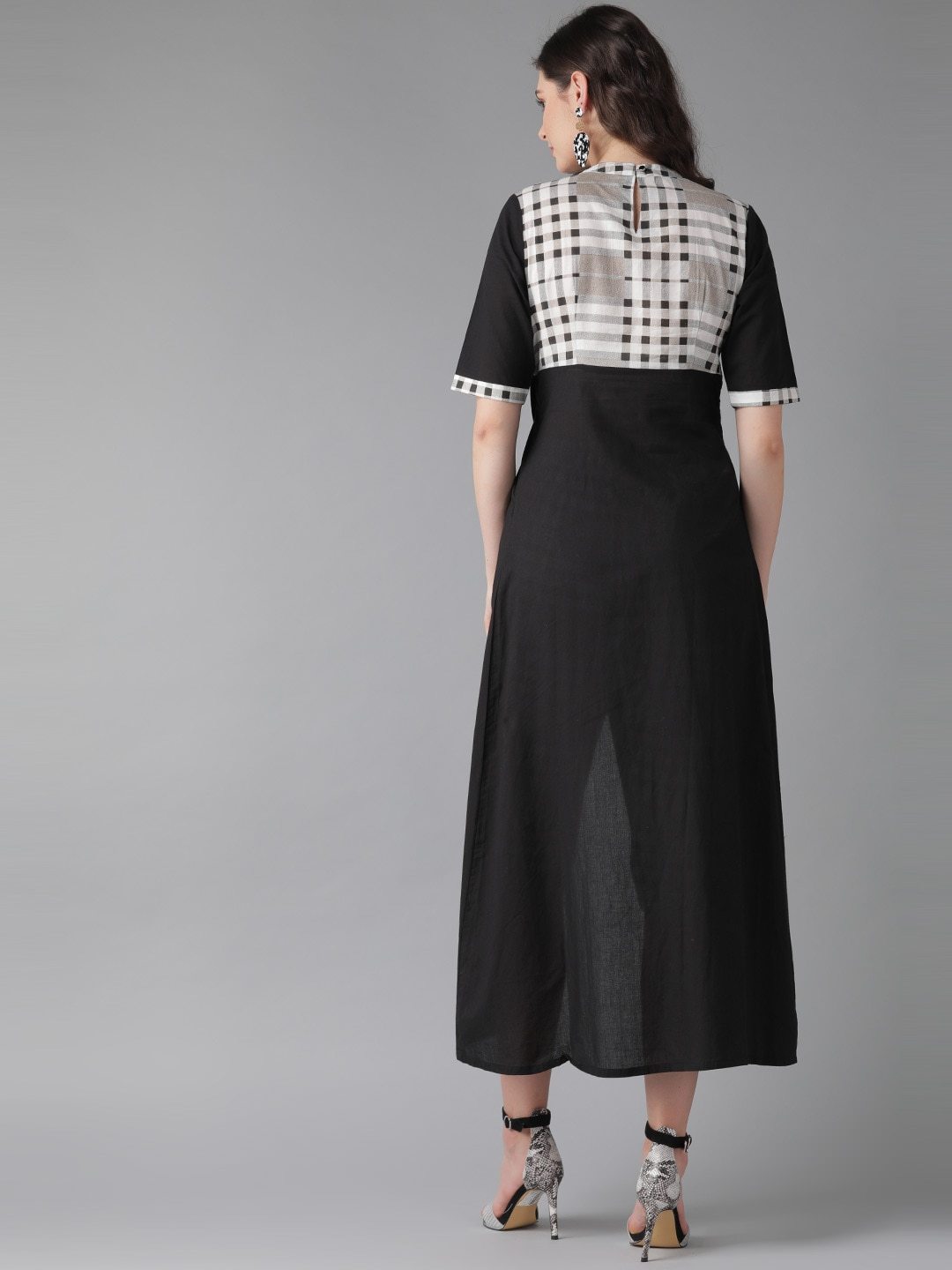 Women's  Black & White Yoke Design Kurta with Capri