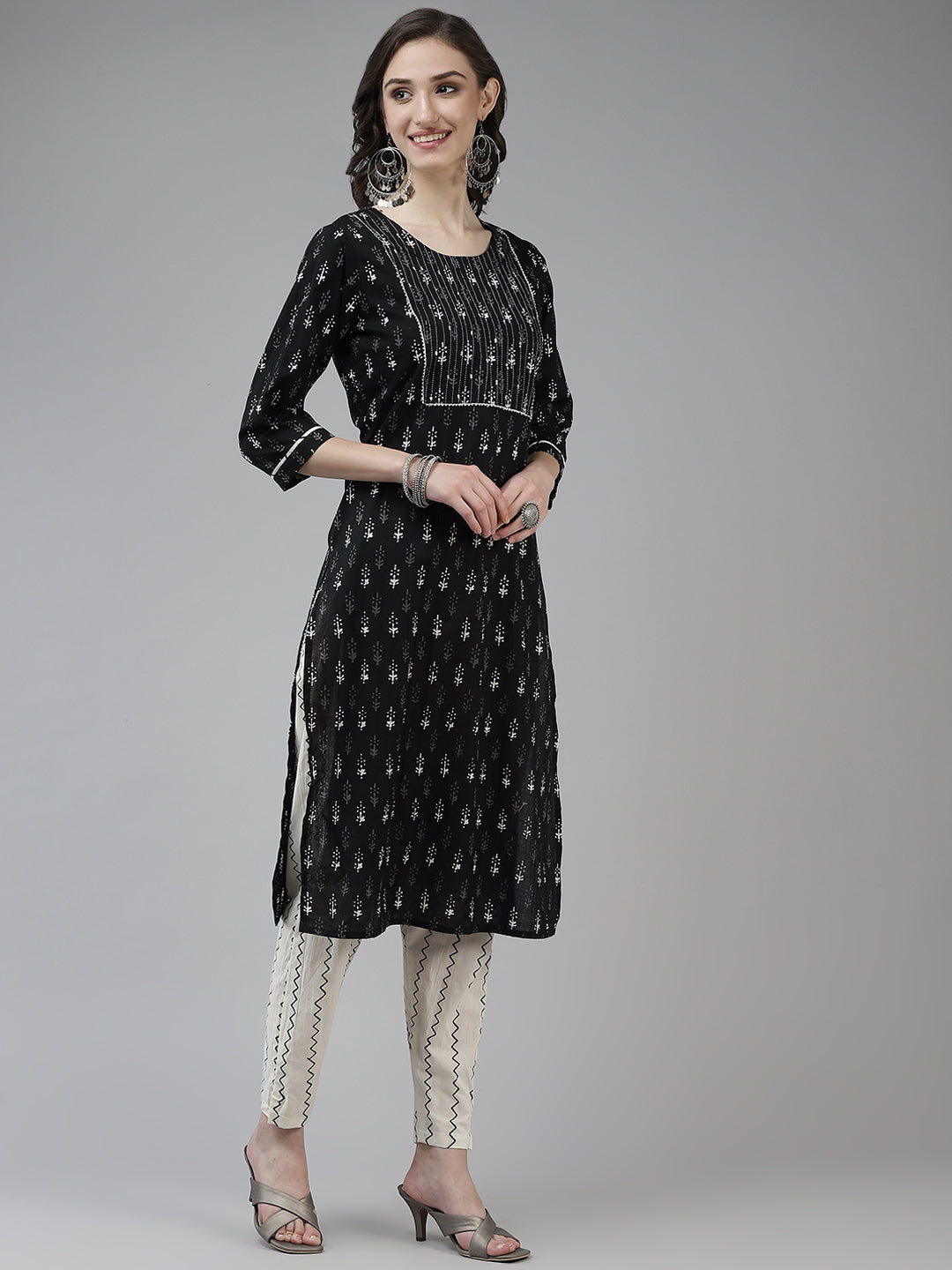 Color_Black