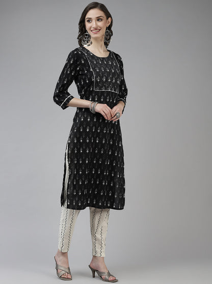 Color_Black