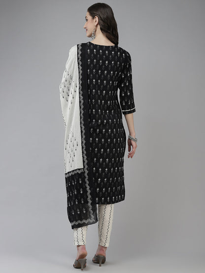 Color_Black