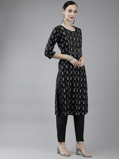Color_Black