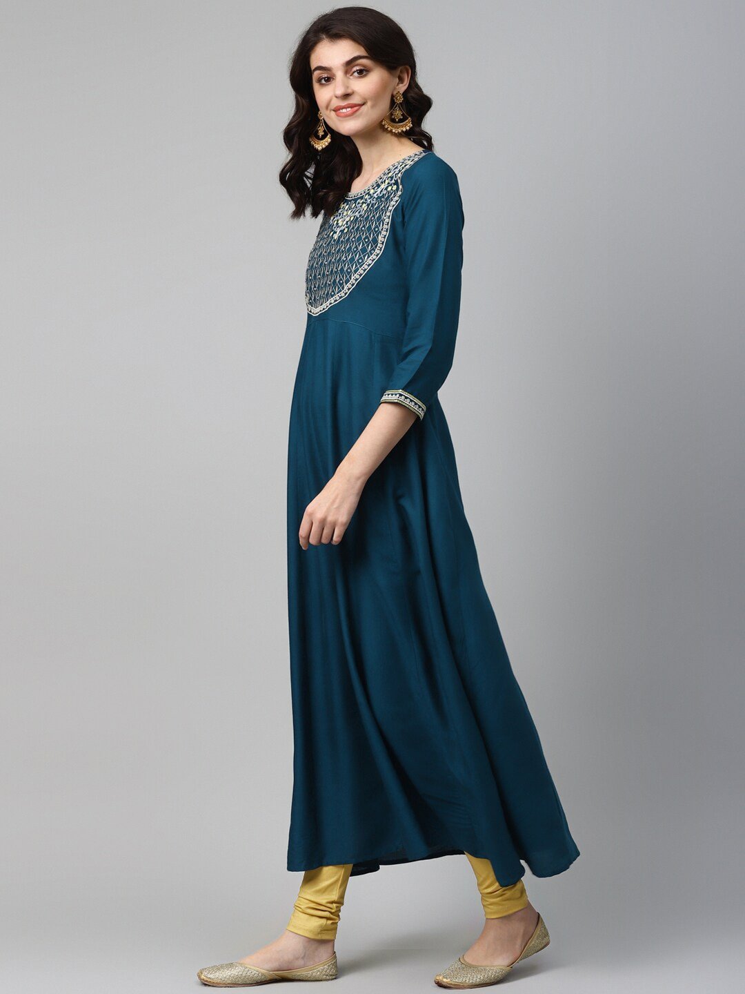 Color_TEAL BLUE