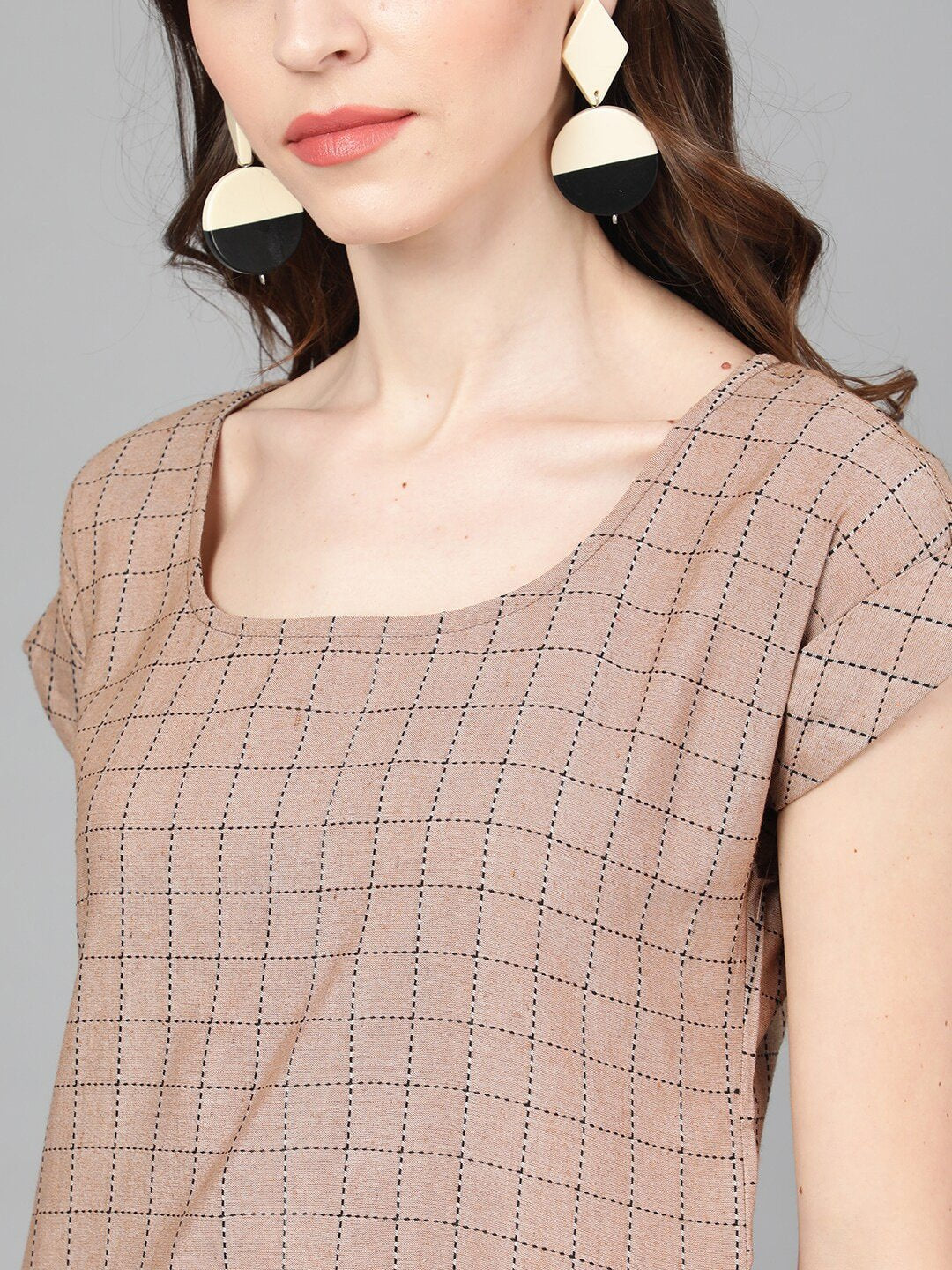 Women's  Brown & Peach-Coloured Embroidered Kurta with Trousers