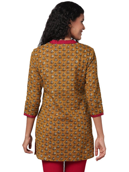 Women's Beige Printed 3/4 Sleeve V Neck Cotton Slub Casual Kurta Only