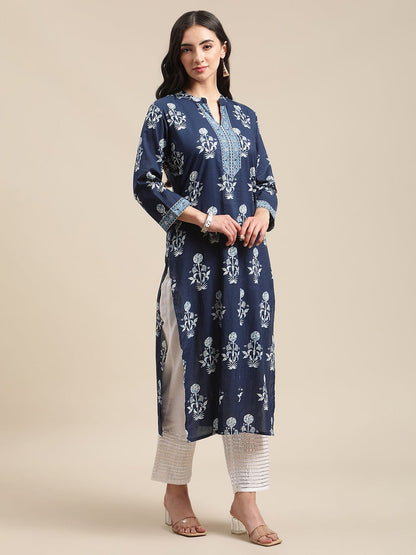 Women's Indigo Floral Printed Kurta With Patch Embroidery On Yoke And Sleeves