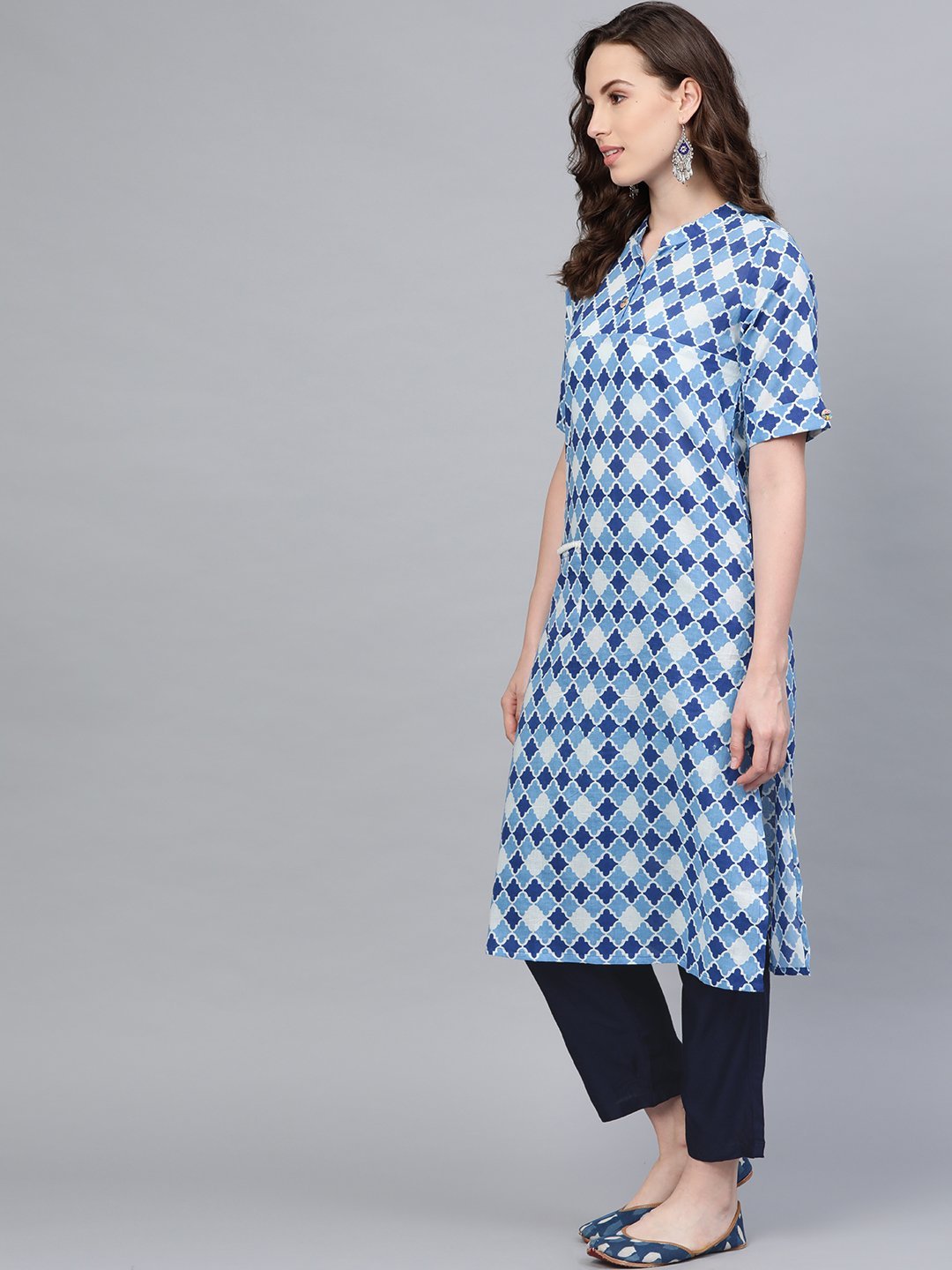 Women's Blue Cotton Solid Full Sleeve Round Neck Casual Kurta Pant Set