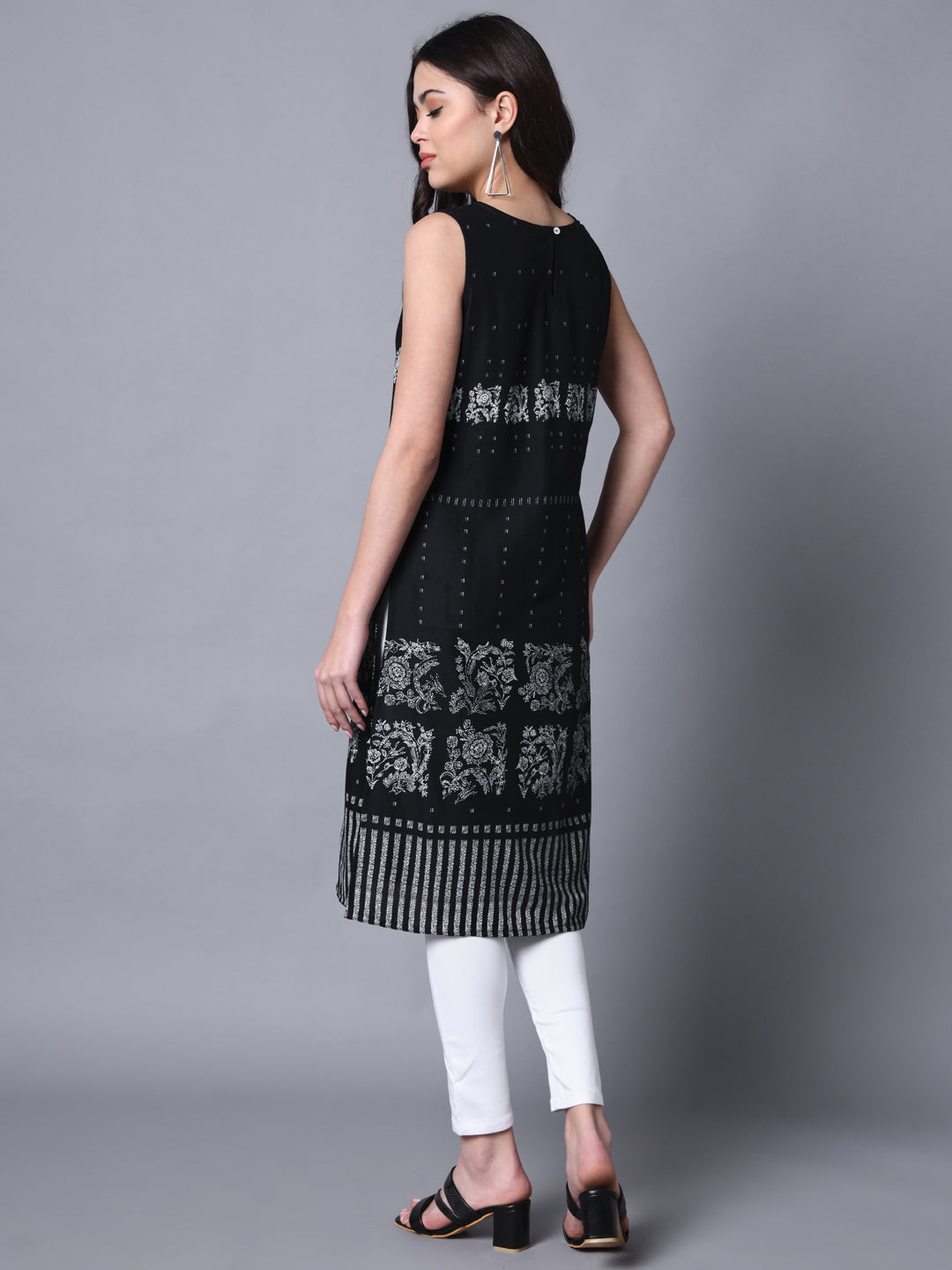Color_Black