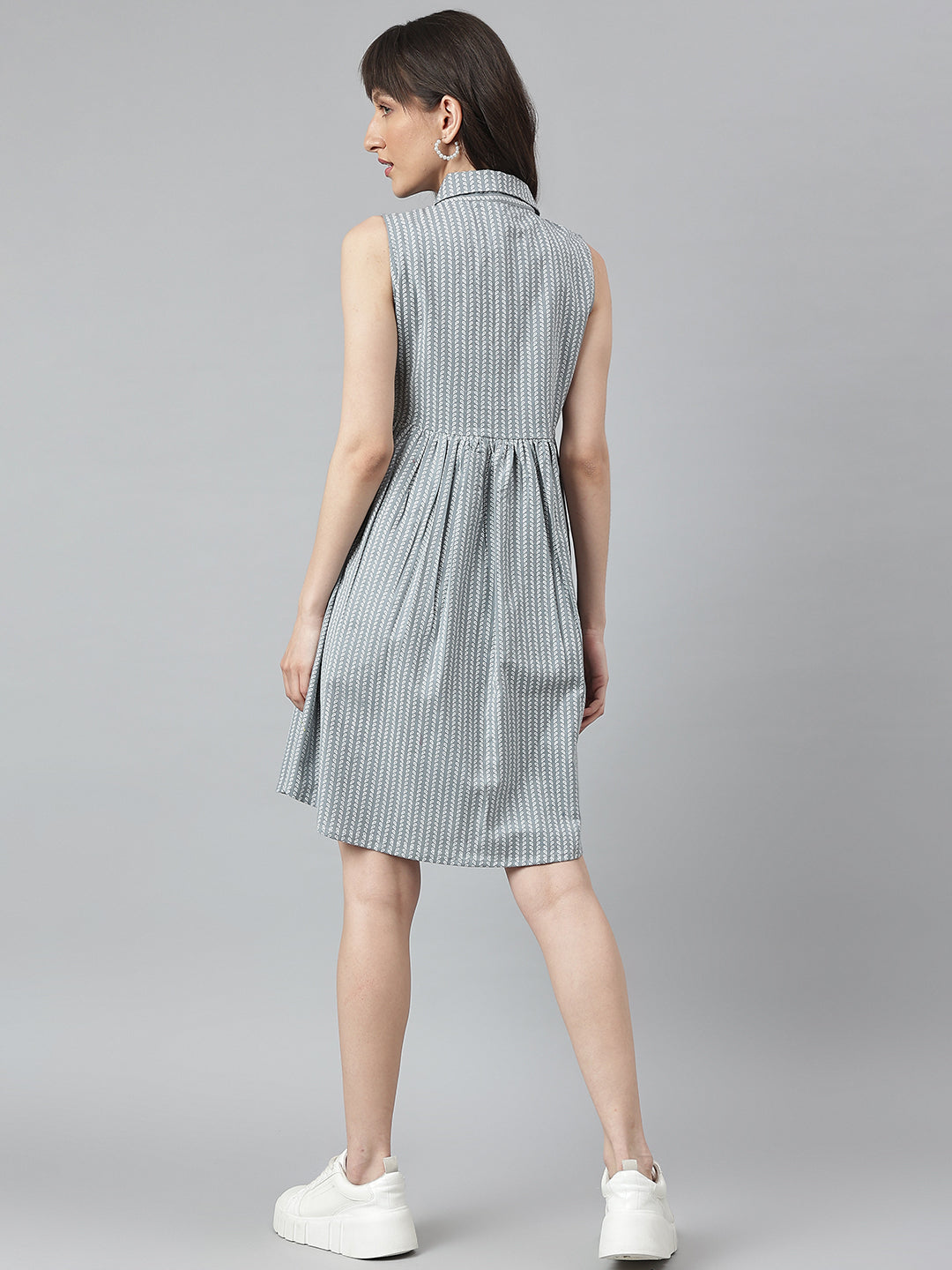 Color_Grey