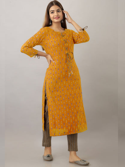 Women's Stylish Straight Kurta In Mustard