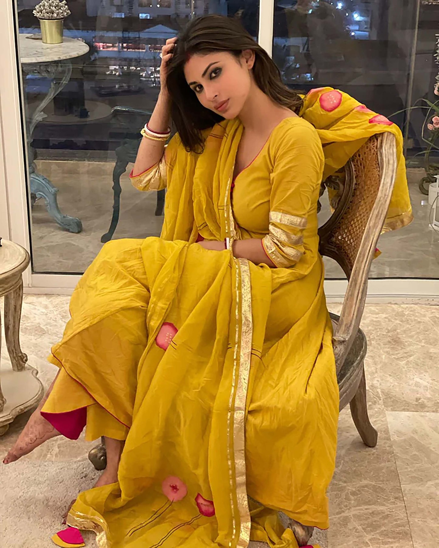 Women's Yellow Organza Handpainted Suit Set
