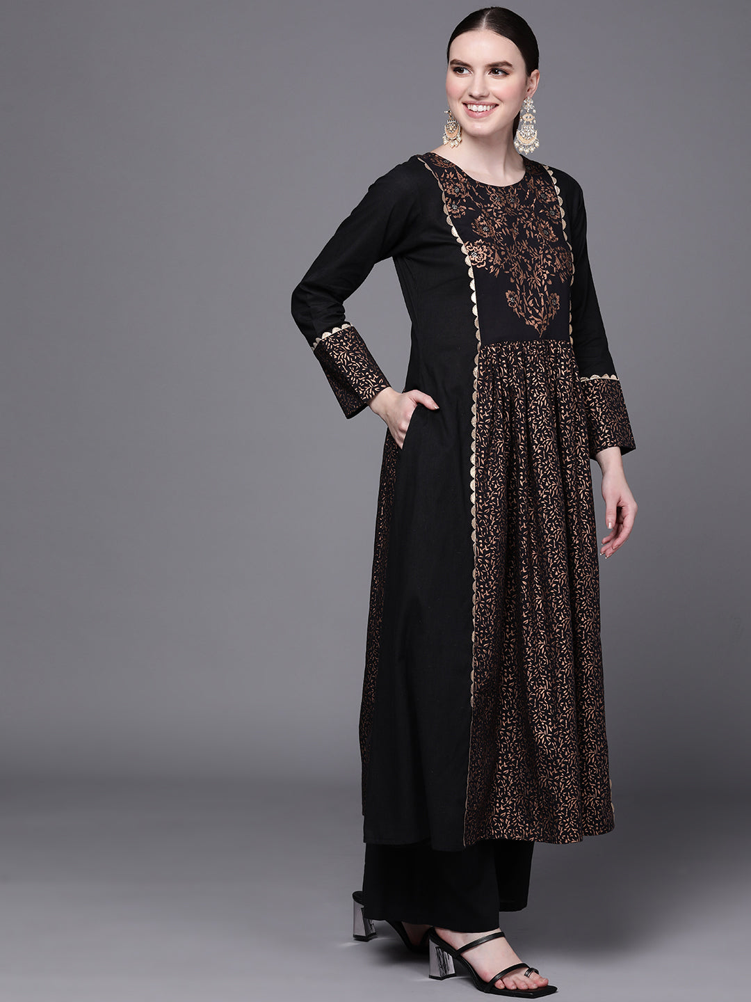 Color_Black