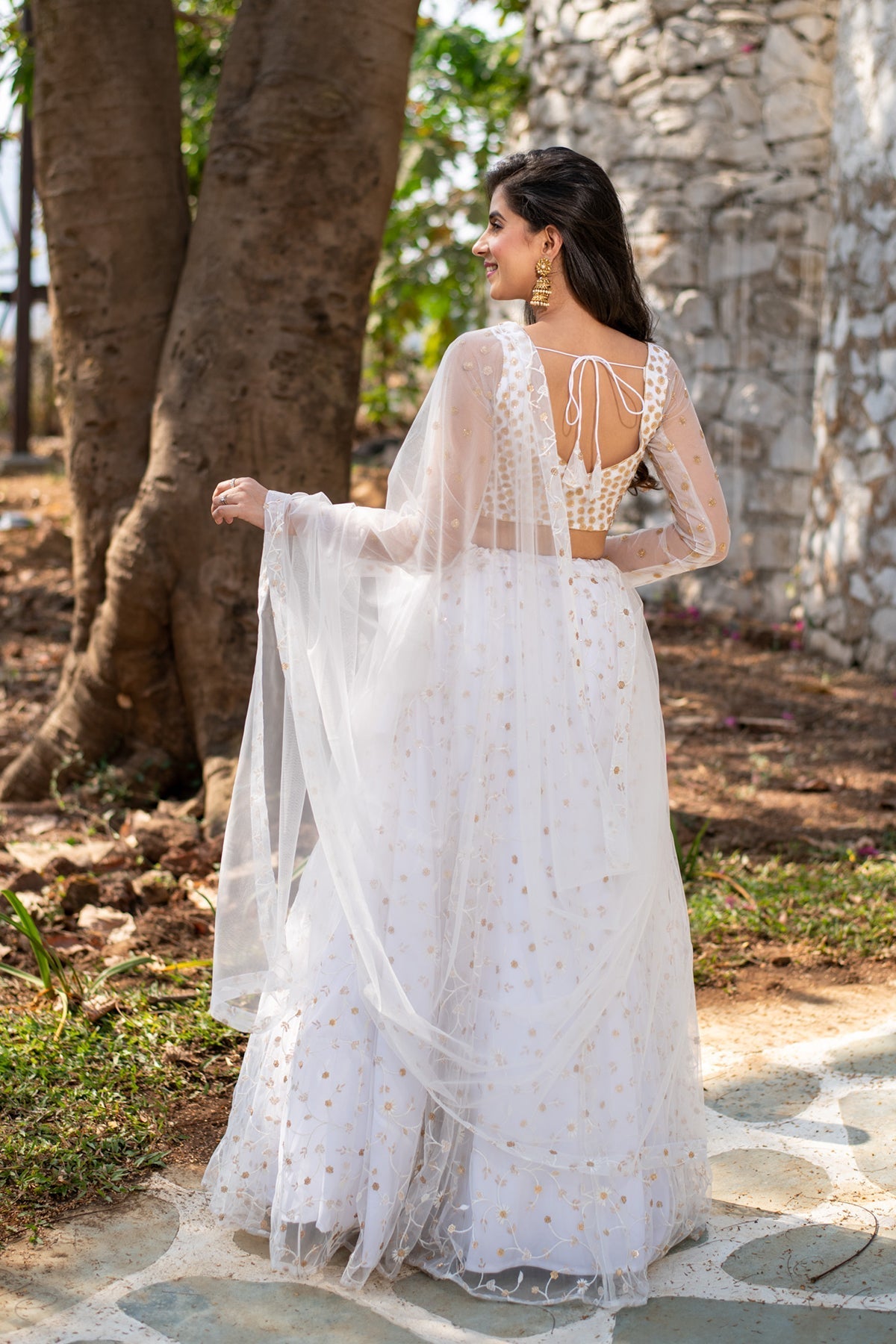 Women's White Thread And Sequin Work Lehenga