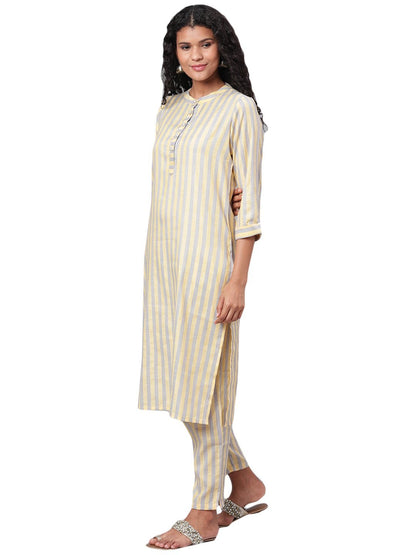 Women's Yellow Printed 3/4 Sleeve Cotton Maidran Coller Kurta & Palazzo Set