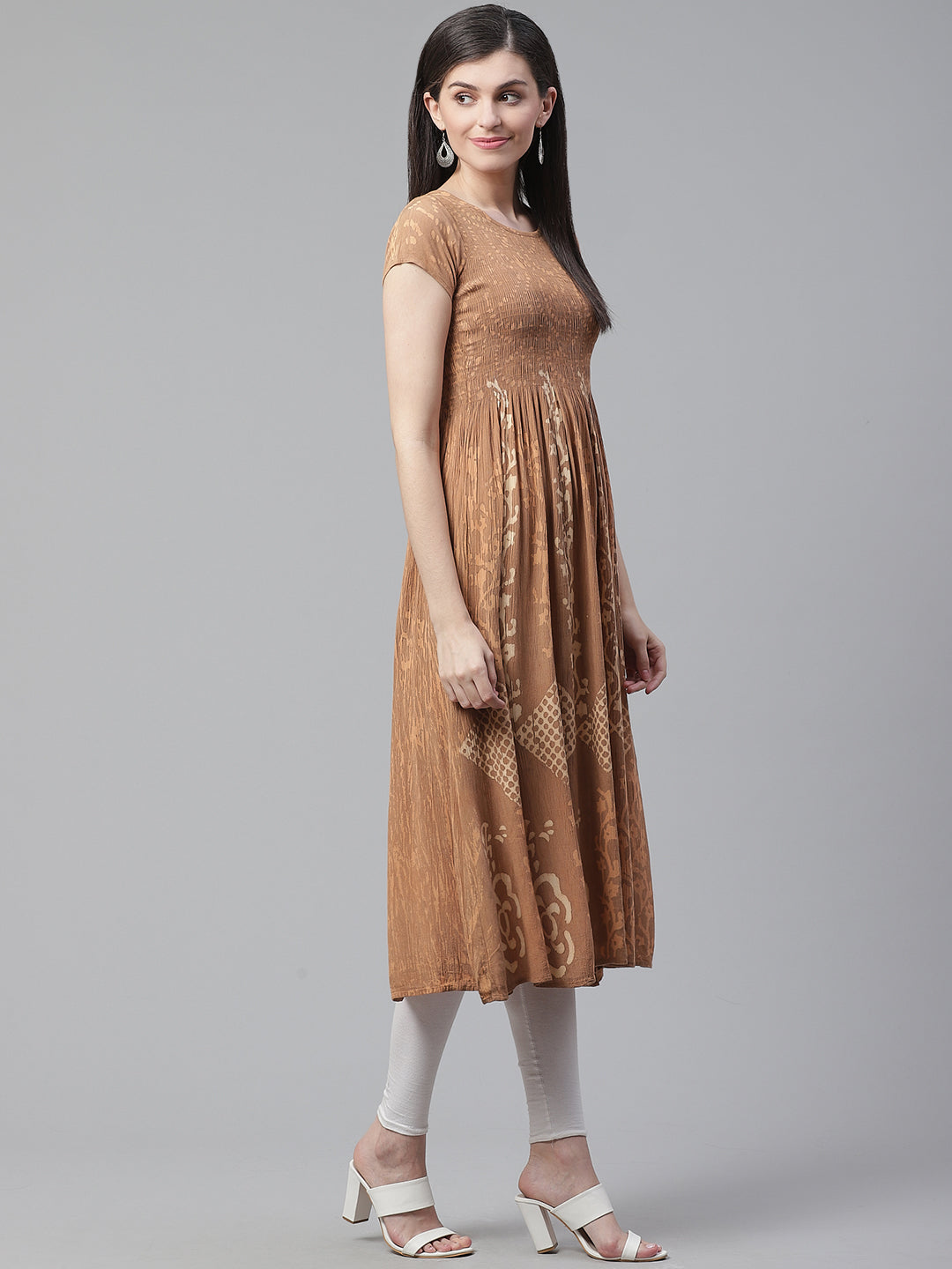 Color_Brown