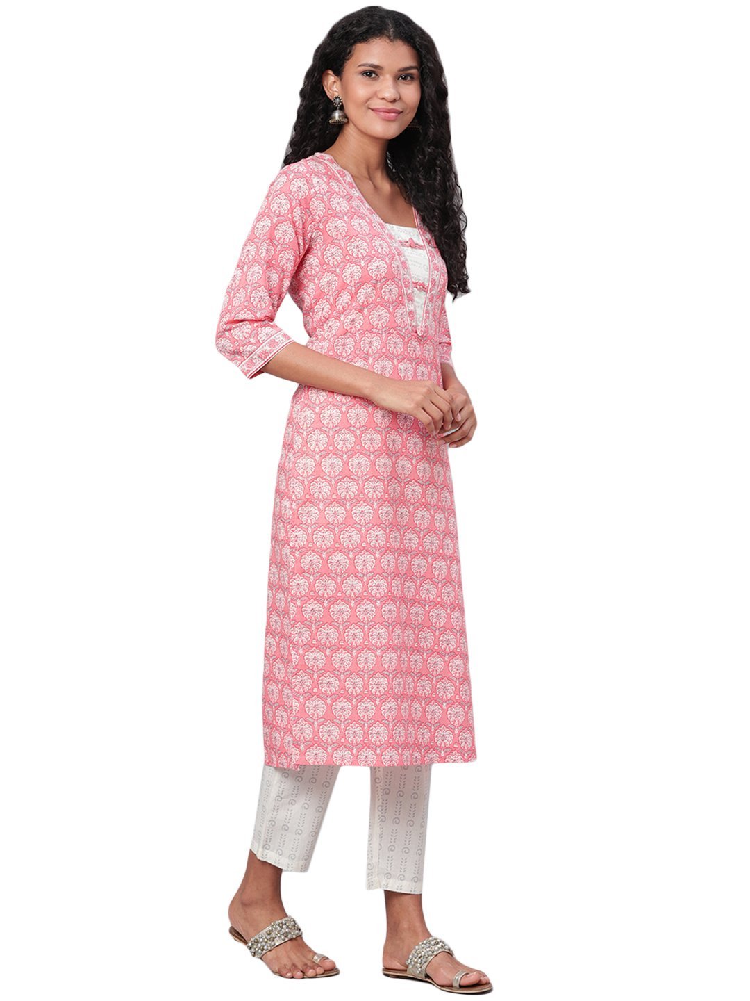 Women's Pink Printed 3/4 Sleeve Cotton Square Neck Kurta Pant & Dupatta Set