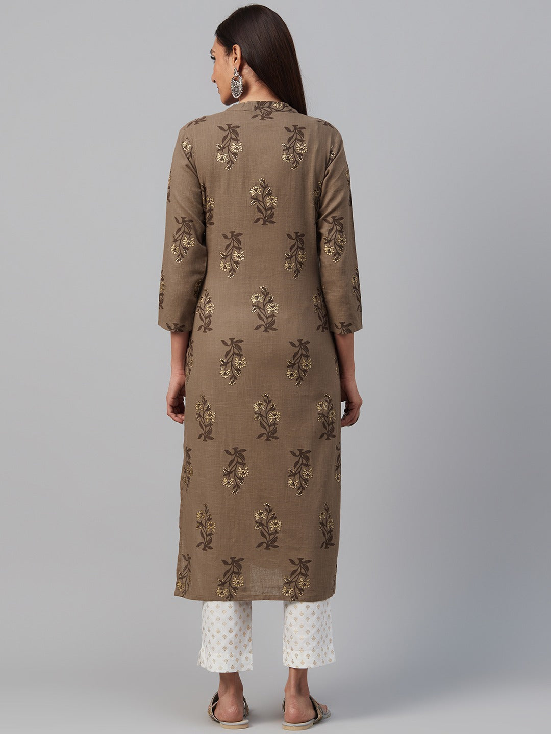 Color_Brown
