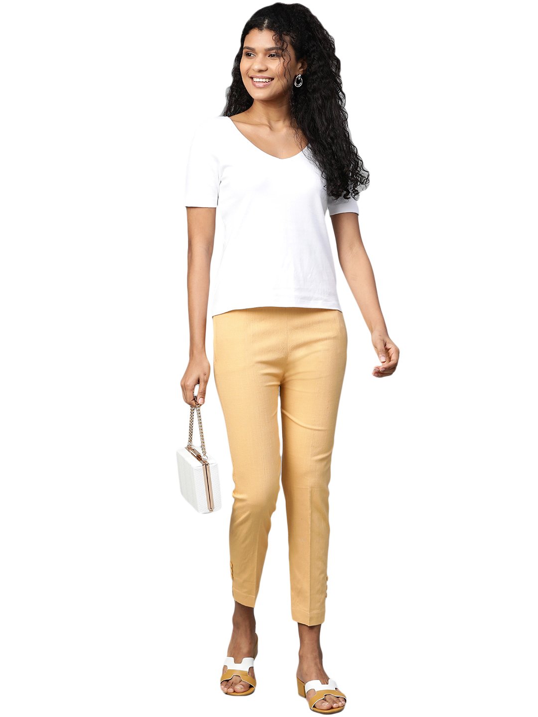Color_BEIGE