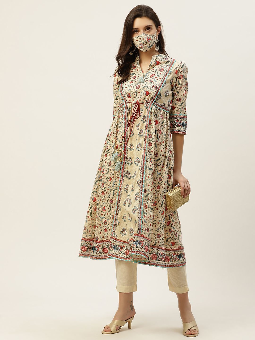 Women's Floral Printed Panelled Kurta With Mask