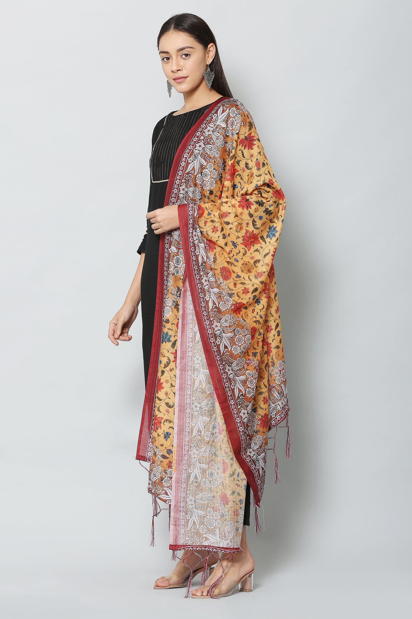 Women's Orange & Yellow Art Muslin Digital Printed Dupatta