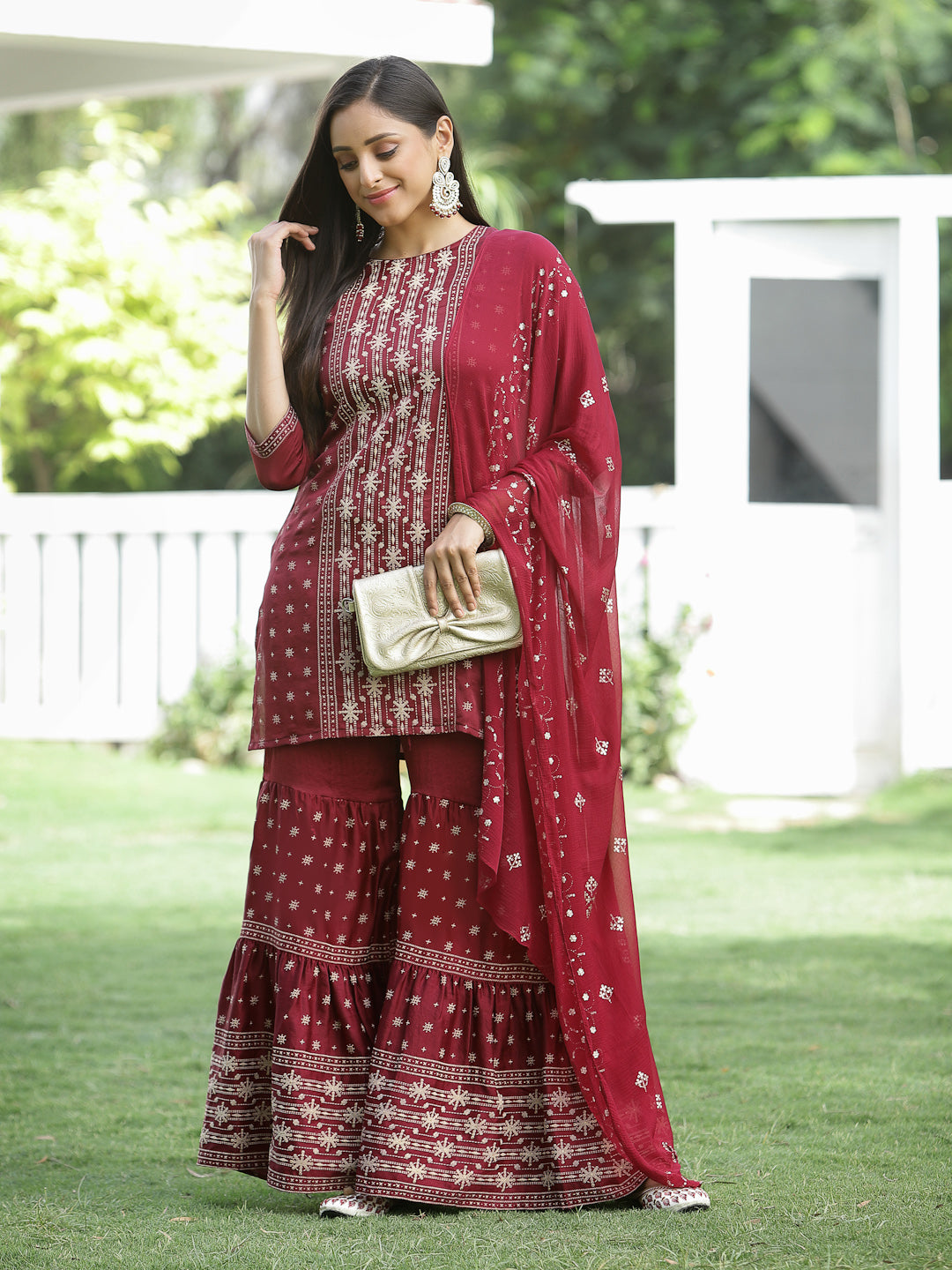 Color_Maroon