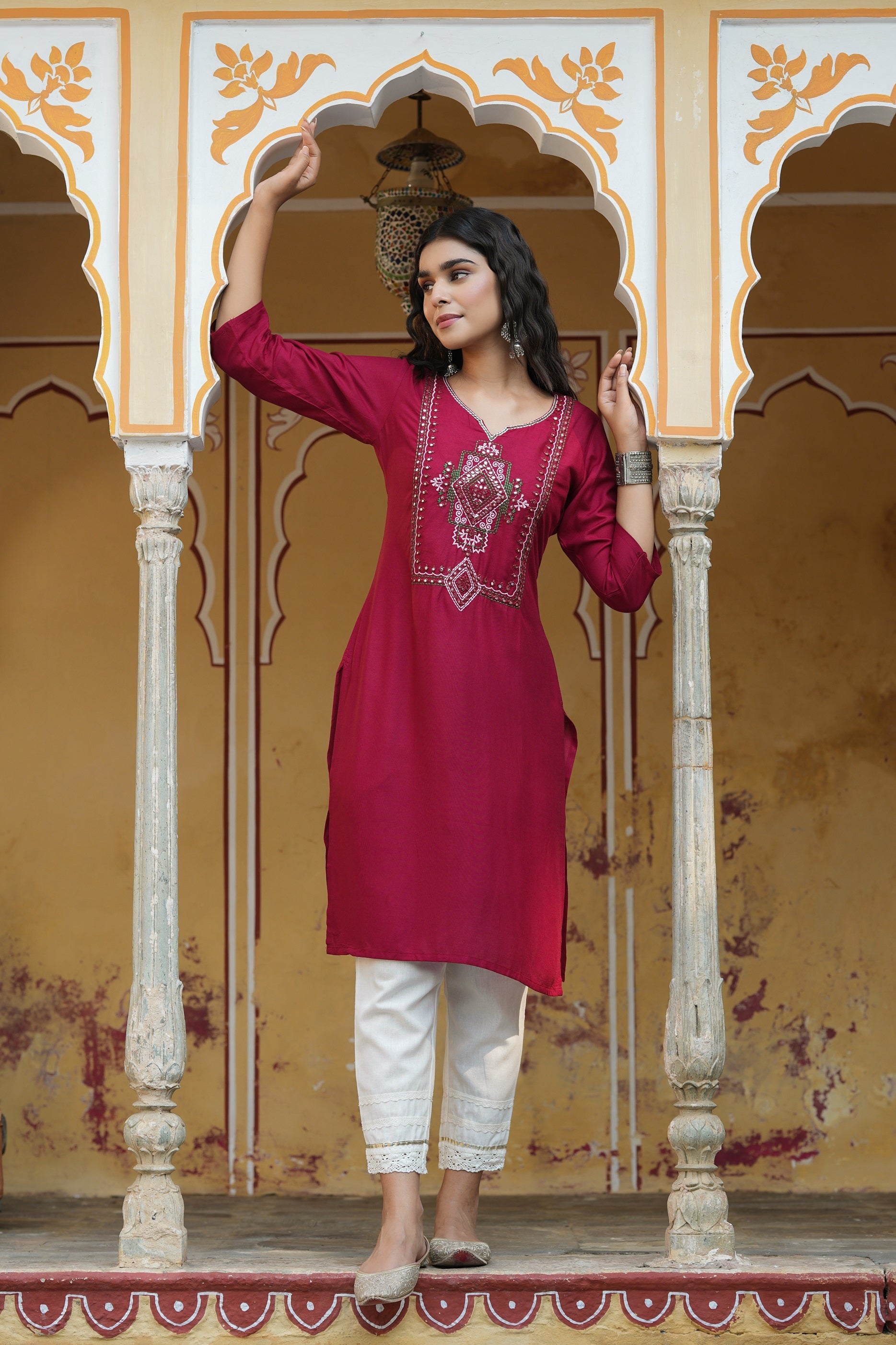 Color_Maroon