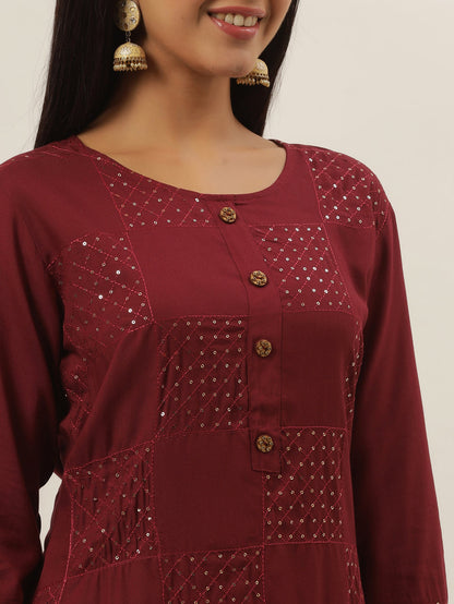 Color_Maroon