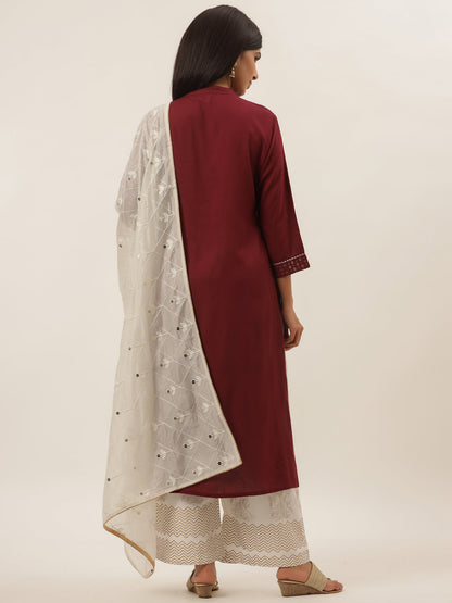 Color_Maroon