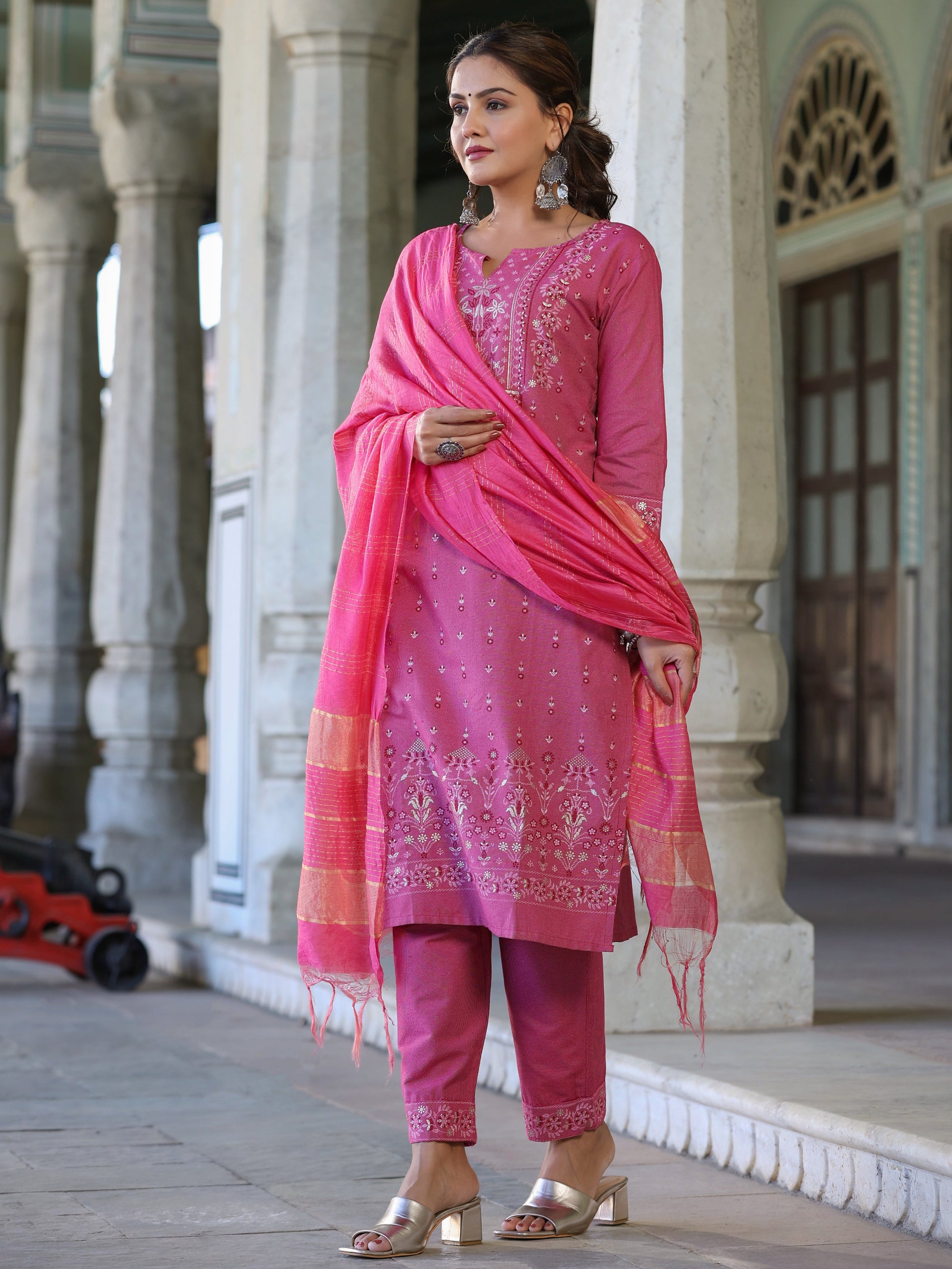 Color_Pink