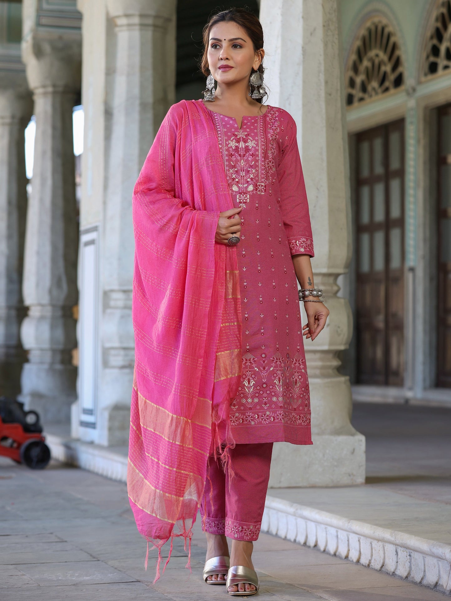 Color_Pink