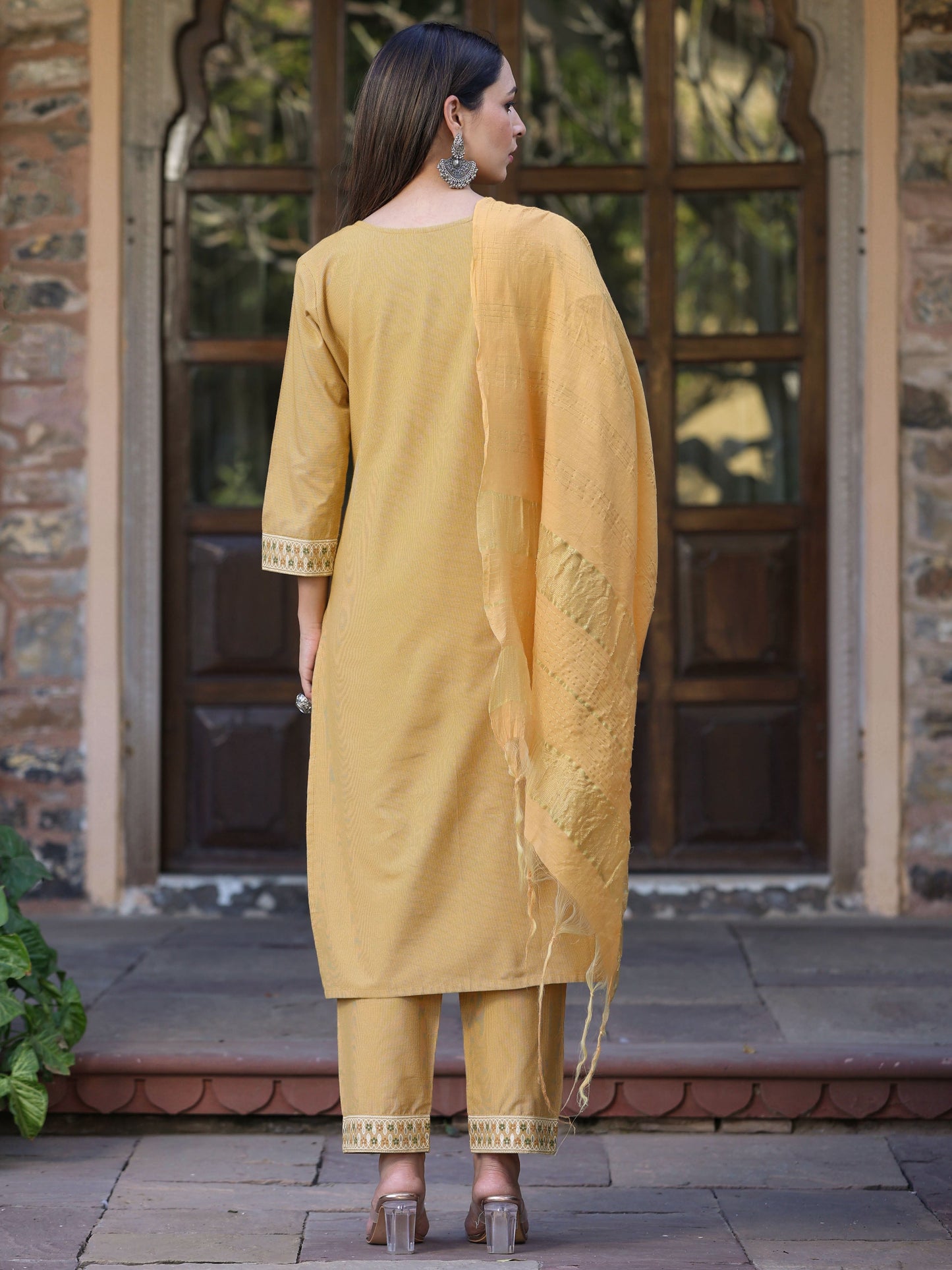 Color_Mustard