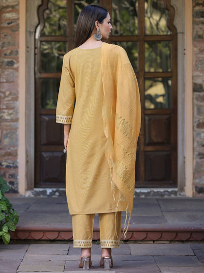 Color_Mustard