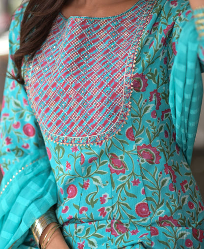Women's Blue Handblock Dupatta Set