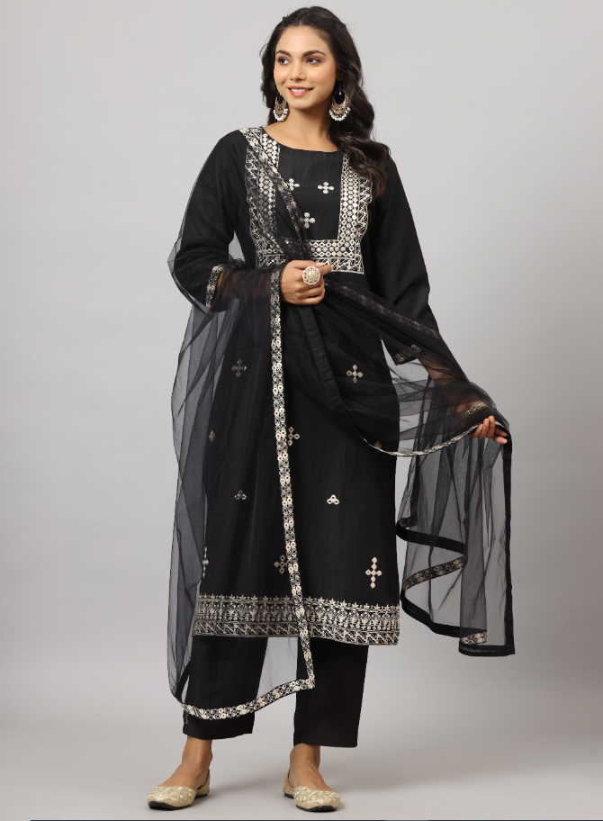 Women's Black CHINON Solid Embroidered Kurta Set