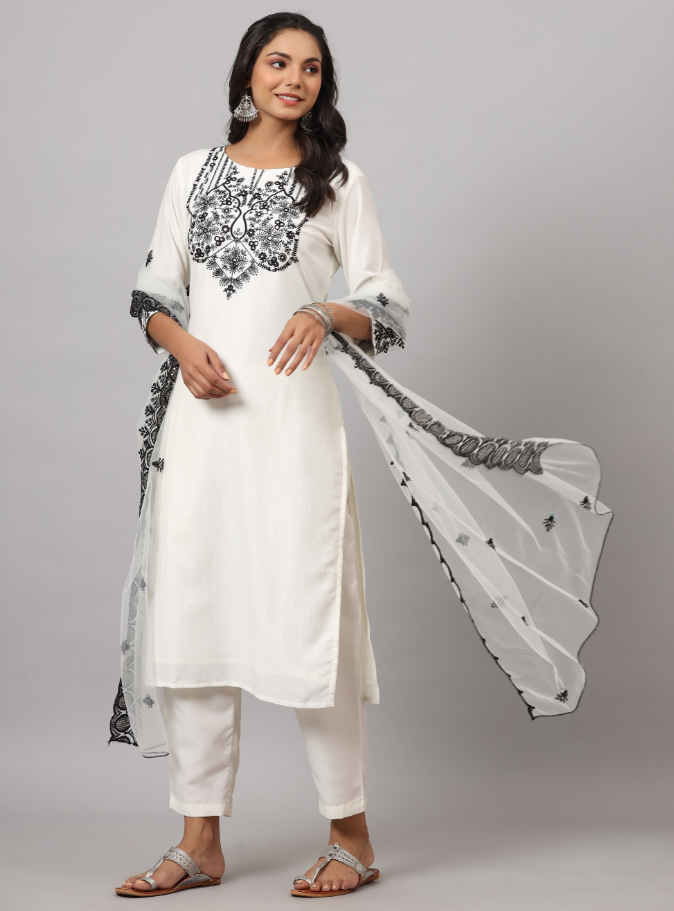 Women's White CHINON Solid Embroidered Kurta Set