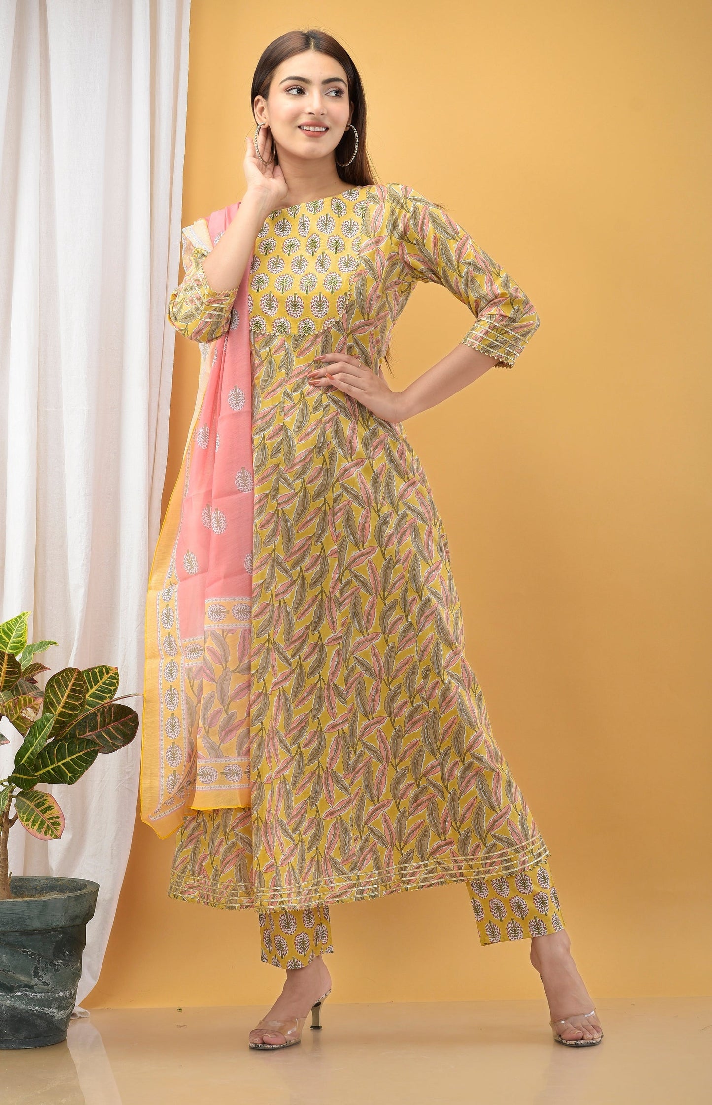 Women's Yellow Handblock Dupatta Set