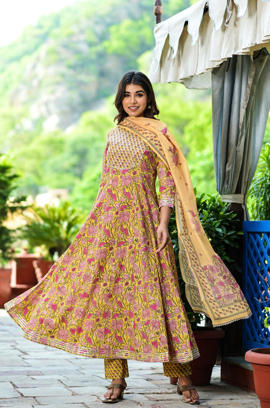 Women's Yellow Handblock Dupatta Set