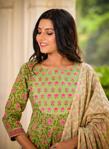 Women's Green Handblock Dupatta Set