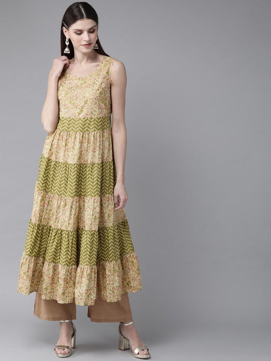 Women's  Cream-Coloured & Green Khari Print Tiered A-Line Kurta