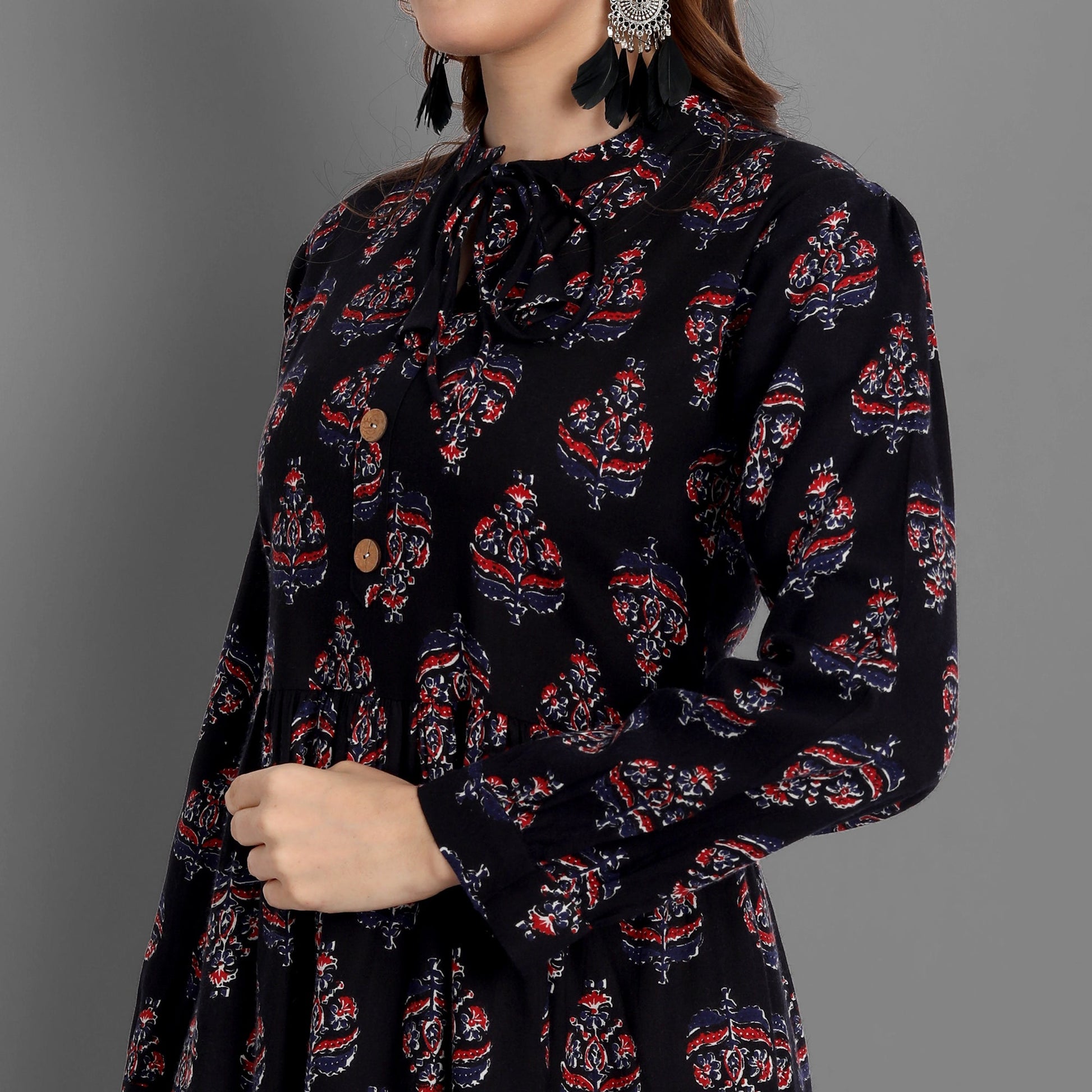 Color_Black
