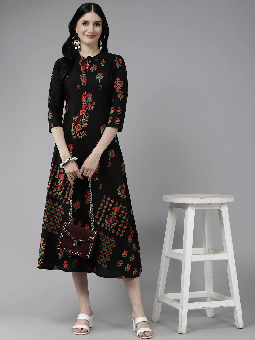 Color_Black